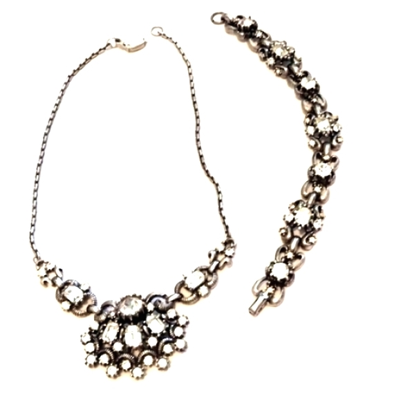 Coro Jewelry - HOST PICK! VINTAGE 40s CORO RETRO RHINESTONE CHOKER NECKLACE & MATCHING BRACELET